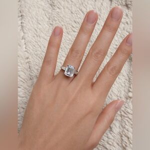 4CT Emerald Cut Engagement‎ Ring Baguette Three Stone Modern It-Girl Aesthetic